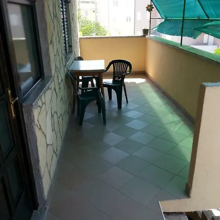 Niko Apartman