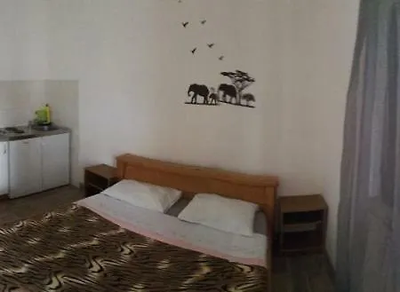 Niko Apartman *
